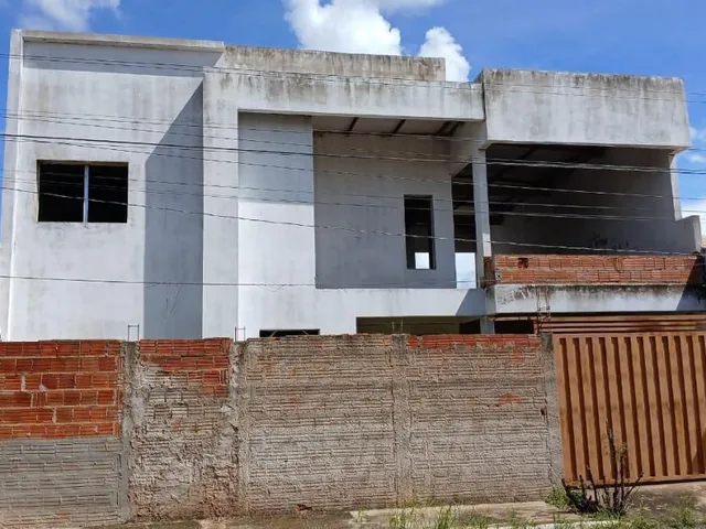 Imagem 2: CASA Á VENDA- Região do jardim comoro R$500.000,00, 04 quartos, 325m - Cuiabá/MT
