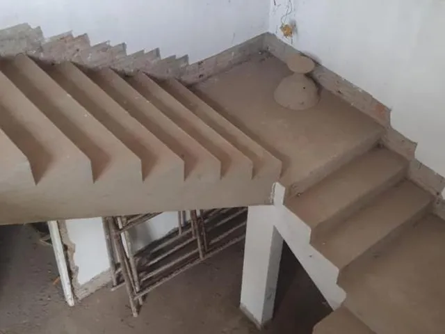 Imagem 5: CASA Á VENDA- Região do jardim comoro R$500.000,00, 04 quartos, 325m - Cuiabá/MT