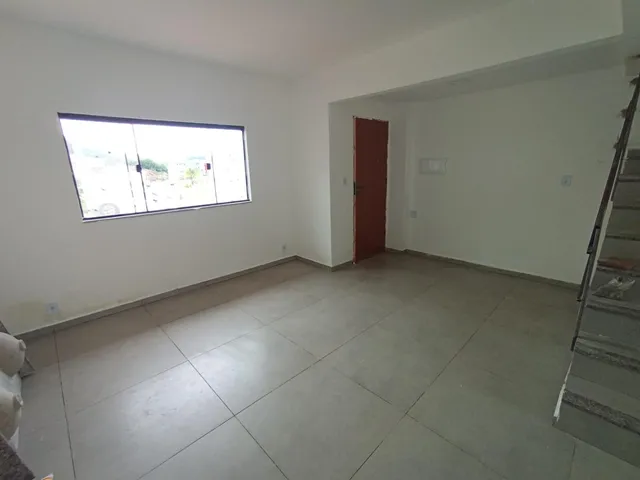 Imagem 15: Casa para Venda em Juiz de Fora, Filgueiras, 3 dormitórios, 1 suíte, 2 banheiros, 1 vaga