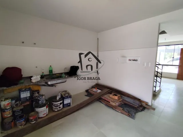 Imagem 2: Casa para Venda em Juiz de Fora, São Pedro, 2 dormitórios, 1 banheiro, 1 vaga