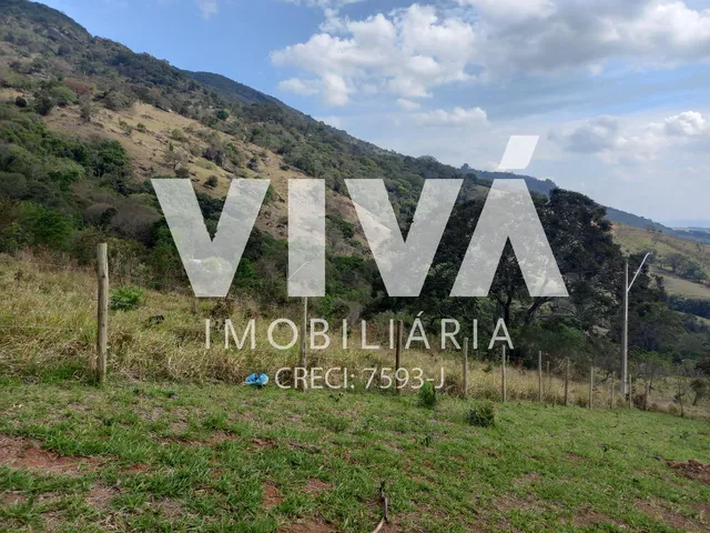 Imagem 1: Lote com 224m2. MULTIFAMILIAR. Vista panorâmica. Asfalto na porta