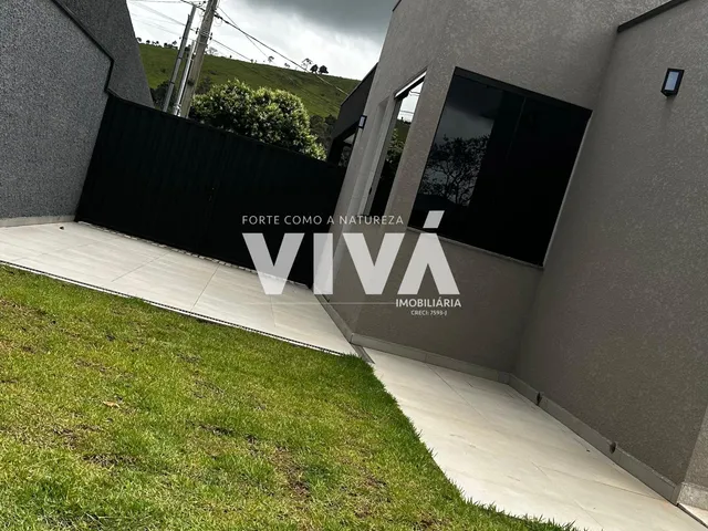 Imagem 10: Linda casa a venda em Extrema MG composta por 4 dormitórios, 2 suítes