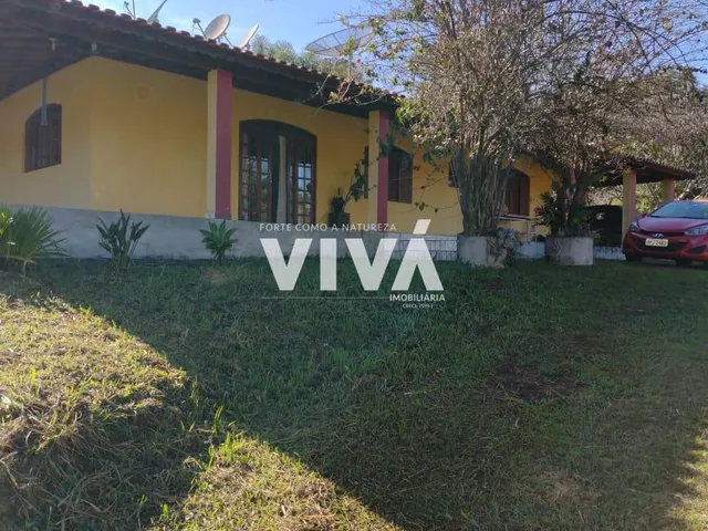 Imagem 4: Chácara com 2000 metros, casa com três dormitórios, duas salas, dois banheiros.