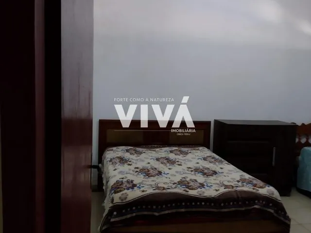 Imagem 6: Chácara com 2000 metros, casa com três dormitórios, duas salas, dois banheiros.