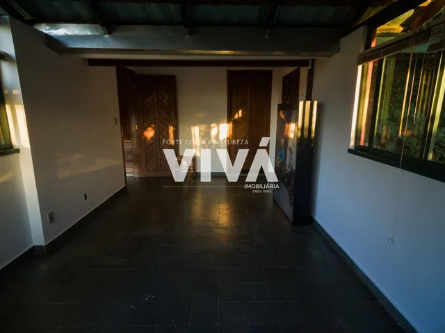Imagem 2: Linda chácara composta por 5 quartos ao todo, incluindo 2 suítes