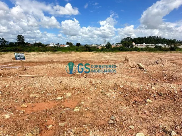 Imagem 3: Terreno com localização privilegiada em Tijucas