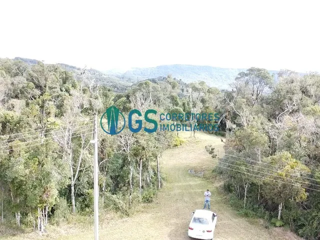 Imagem 3: Dois Terrenos, lado a lado, no Condomínio Lago Negro em Rancho Queimado