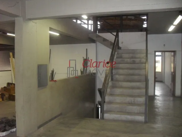 Imagem 5: Imóvel Comercial São José dos Pinhais-PR Prédio na Av. das Américas, 1500 - Três