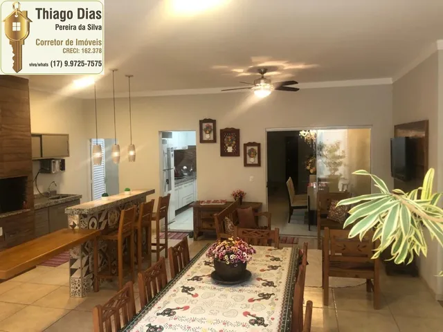Imagem: Casa moderna e ampla á venda com 3 dormitórios