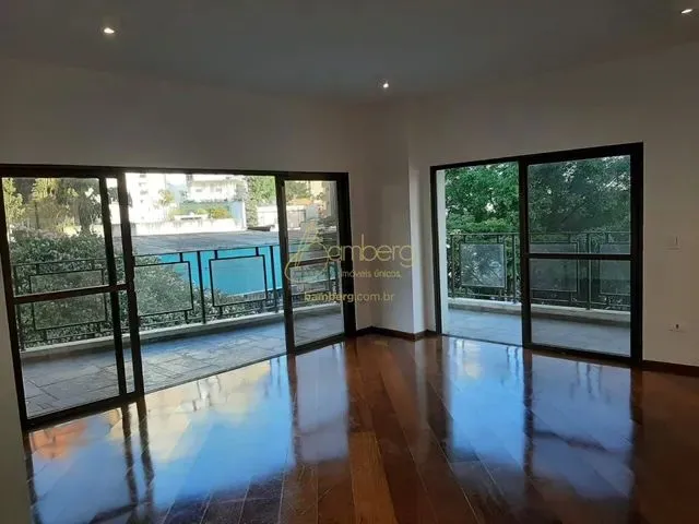 Imagem: Apartamento no Morumbi, 4 Dormitorios, 4