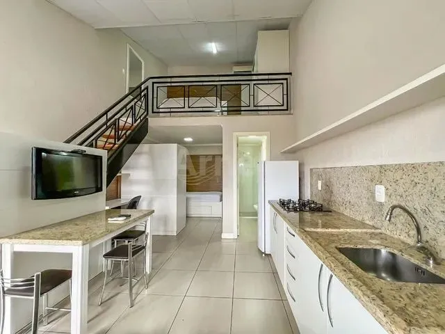 Imagem: O apartamento possui 1 Dormitório, 1 Banheiro, Acomodam 4