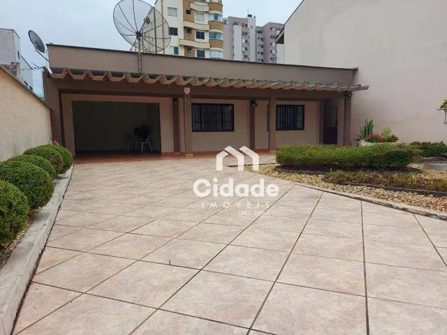 Imagem: Casa com 3 Dormitórios para Alugar por