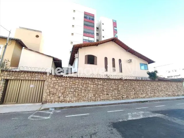 Imagem: Locação Casa Jardim Camburi Vitória