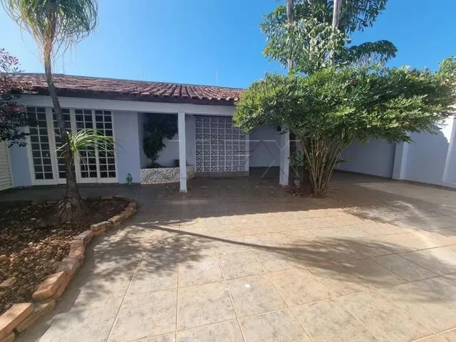 Imagem: A casa possui 3 Dormitórios, 2 Suítes, 3 Banheiros, 2