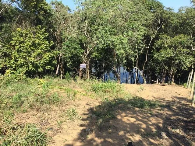 Imagem: Terreno À Venda com 660 M² em Meaípe