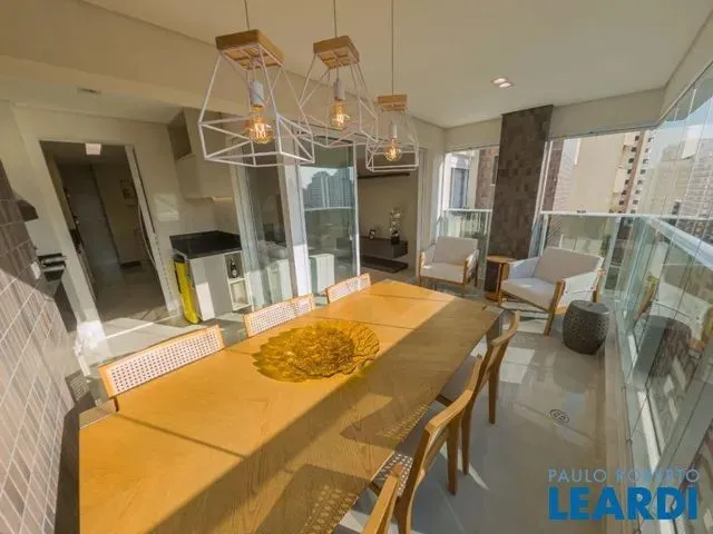 Imagem: O apartamento possui 3 Dormitórios, 1 Suíte, 1 Banheiro,
