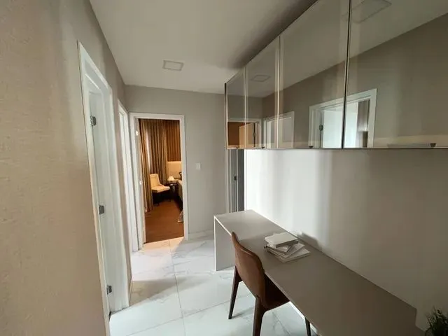 Imagem 4: Apartamento para Venda com 3 Quartos