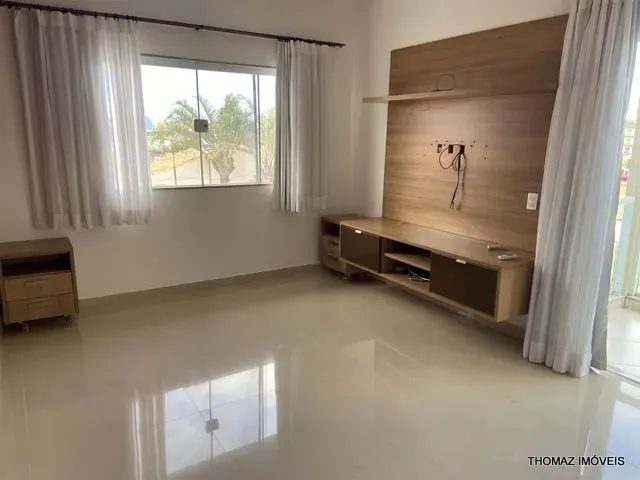 Imagem: Casa C/ 5 Quartos - em Condomínio
