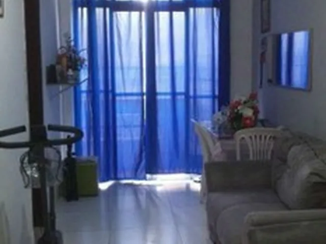 Imagem: Vsc- Casa com 2/4 em Brotas