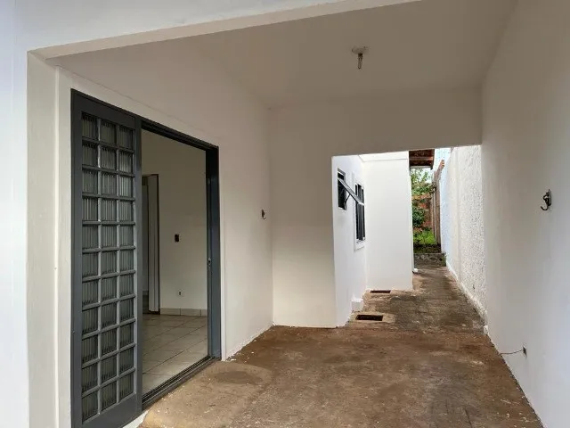 Imagem: Casa À Venda na Vila Nova Bandeirantes