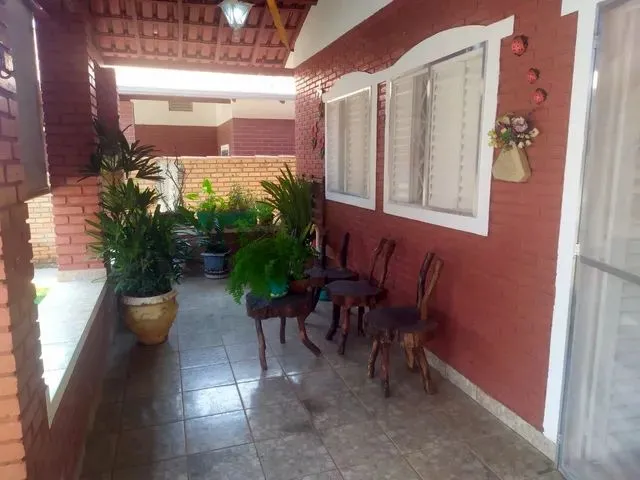 Imagem 2: Excelente Chalé 2 Quartos Suítes, Bem Localizado Próximo Ao Assaí, Caldas Novas