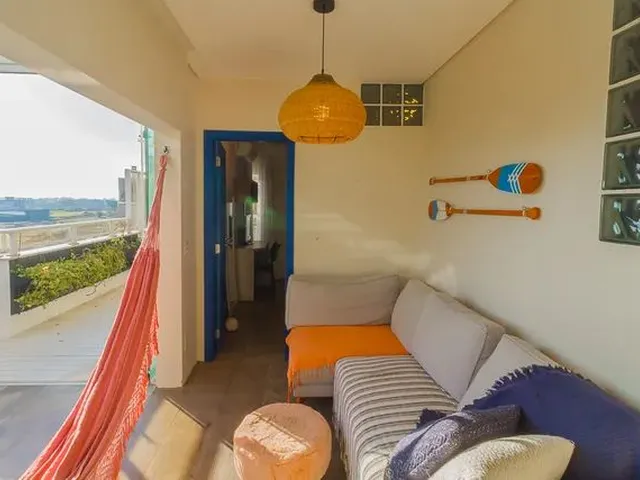 Imagem: O apartamento na cobertura possui 2 Dormitórios, 1 Suíte,