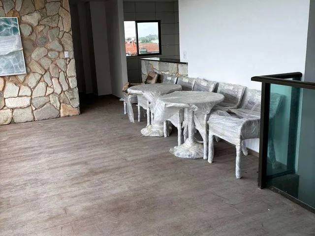 Imagem 4: Max Carneiros Suítes: Seu Refúgio Exclusivo com Piscina Privativa