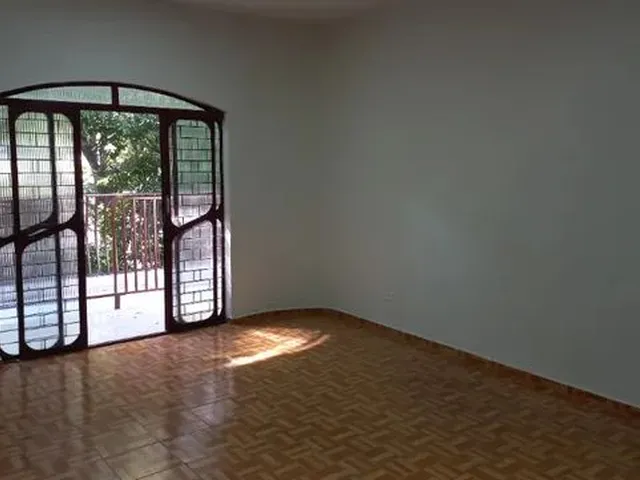 Imagem 2: Alugo Imóvel Residencial - Excelente Localização
