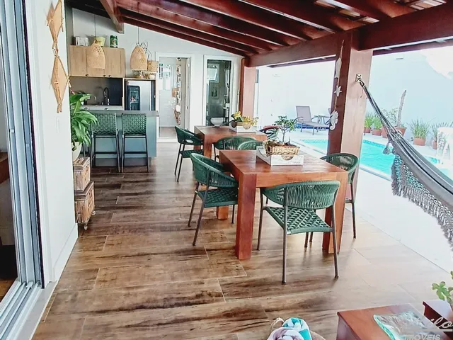 Imagem 3: Encantadora Casa Averbada na Praia Grande!!
