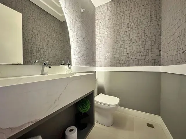 Imagem 6: Apartamento para Aluguel Possui 96 Metros Quadrados com 2 Quartos em Centro - Itajaí - Sc