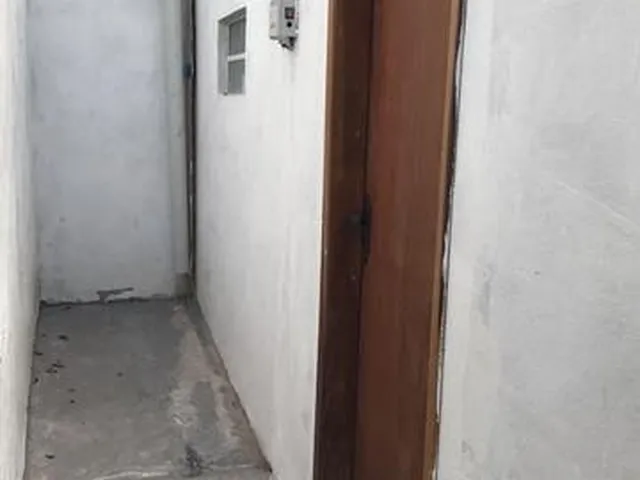 Imagem 2: Aluga-Se Quitinete 22M² São Francisco, Excelente Localização, Próximo À Avenida