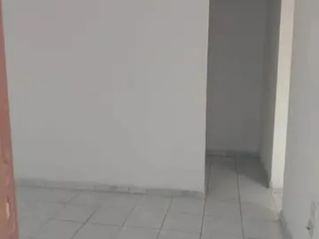 Imagem: Alugo Kitnet Ótima Localização