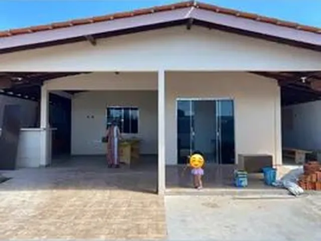 Imagem: Aluga-Se Casa 1,800