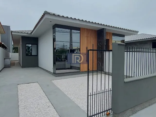Imagem: Casa à venda no bairro Nova Palhoça