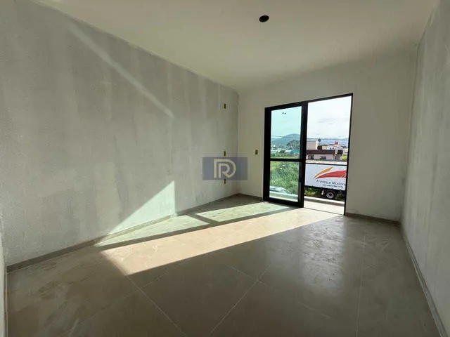 Imagem 2: Sobrado à venda no bairro Bela Vista - Palhoça/SC