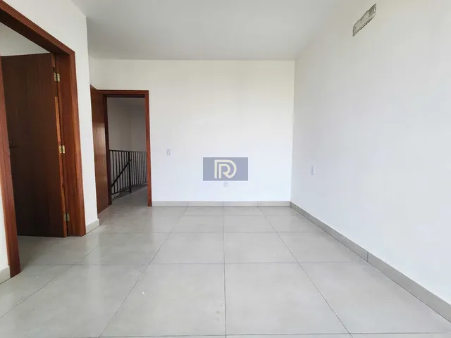 Imagem 7: Sobrado em Serraria, São José/SC