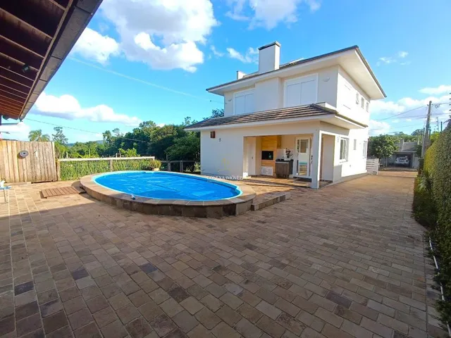Imagem 3: Casa em Ivoti | 3 dormitórios (1 suíte) | piscina | anexo com 1 dormitório