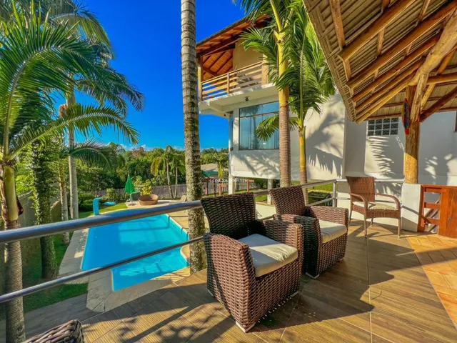 Imagem 8: Casa Linda Com Piscina e Área Externa Enorme e Vista Sensacional em Estância Velha