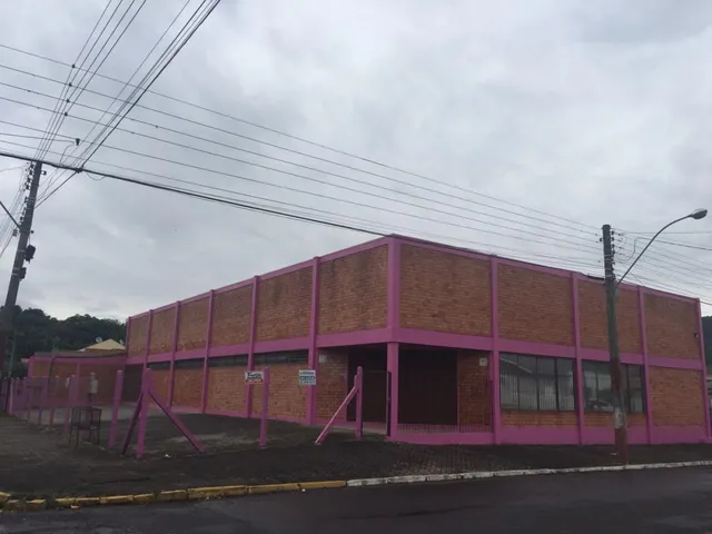 Imagem: Prédio comercial localizado(a) no bairro