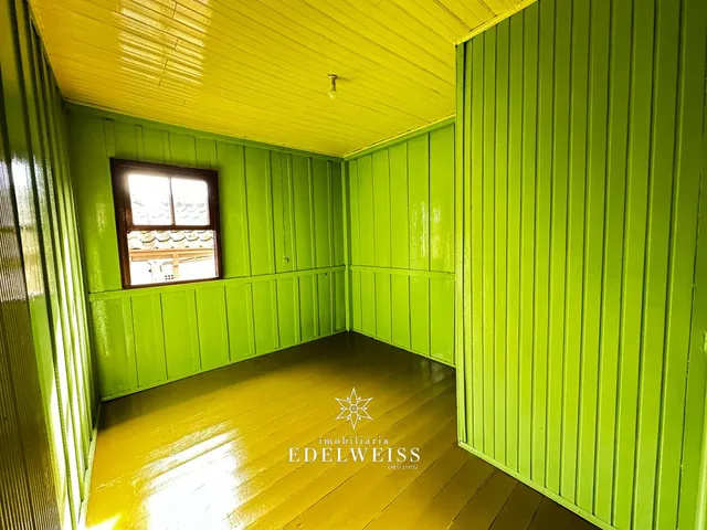 Imagem 12: Casa mais Prédio Industrial à venda em Igrejinha Centro!