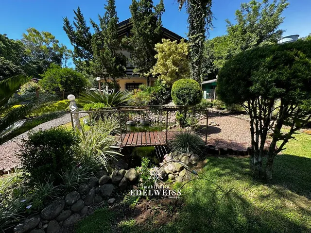 Imagem 12: Oportunidade! Casa com 6 dormitórios