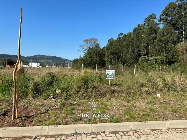 Imagem 1: Imperdível! Terreno / lote com venda por R$180.000