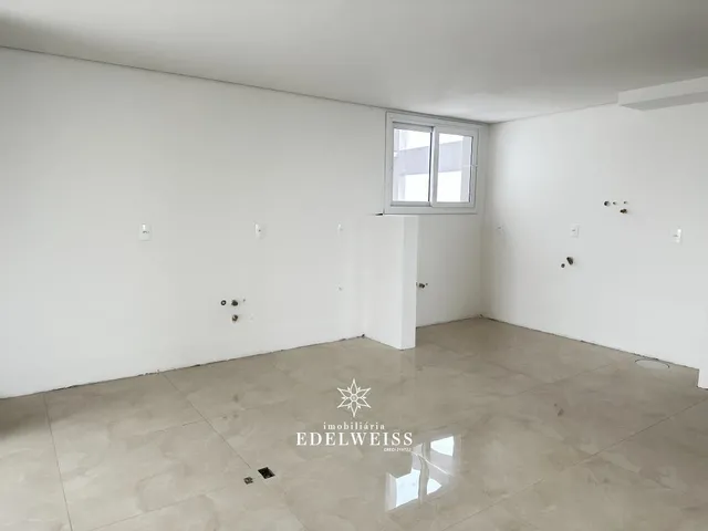 Imagem 15: Alto Padrão! Apartamento com 3 dormitórios