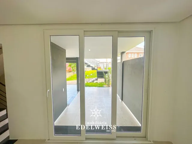 Imagem 5: Alto Padrão Casa com 3 dormitórios
