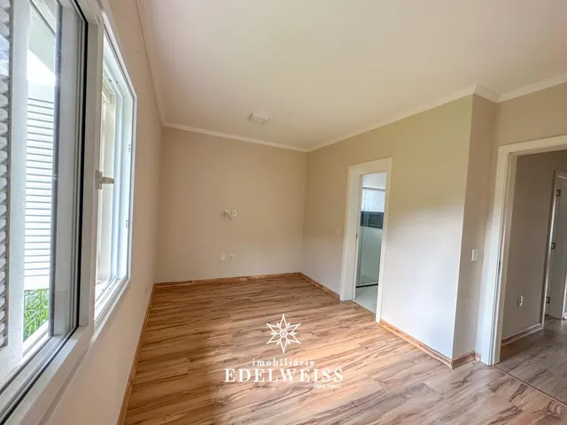 Imagem 14: Alto Padrão Casa com 3 dormitórios
