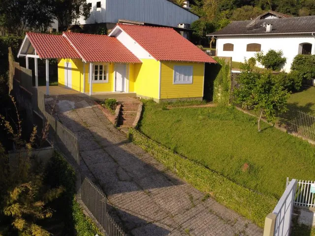 Imagem 2: Casa com 2 Dormitorio(S) Localizado(A) no Bairro Viaduto em Igrejinha / Rio Grande do Sul Ref.:164894