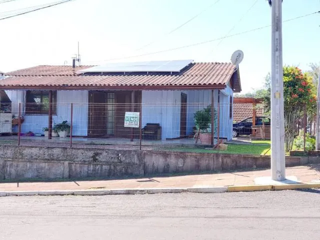 Imagem: Casa com 3 Dormitorio(s) localizado(a) no