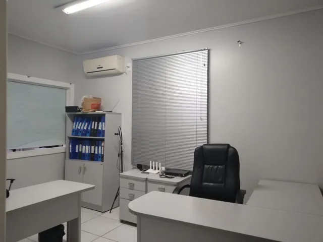 Imagem 10: Sala Comercial com 3 Dormitorio(s) localizado(a) no bairro Centro em Igrejinha / Rio