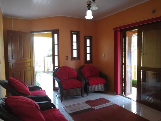 Imagem 3: Oportunidade! Casa com 3 dormitórios
