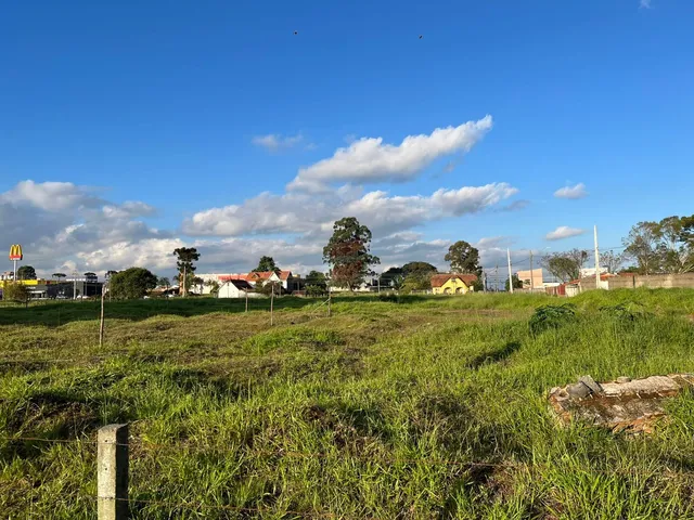 Imagem 2: ÁREA à venda com 1490.38m² por R$ 2.980.000,00 no bairro Centro - PINHAIS / PR